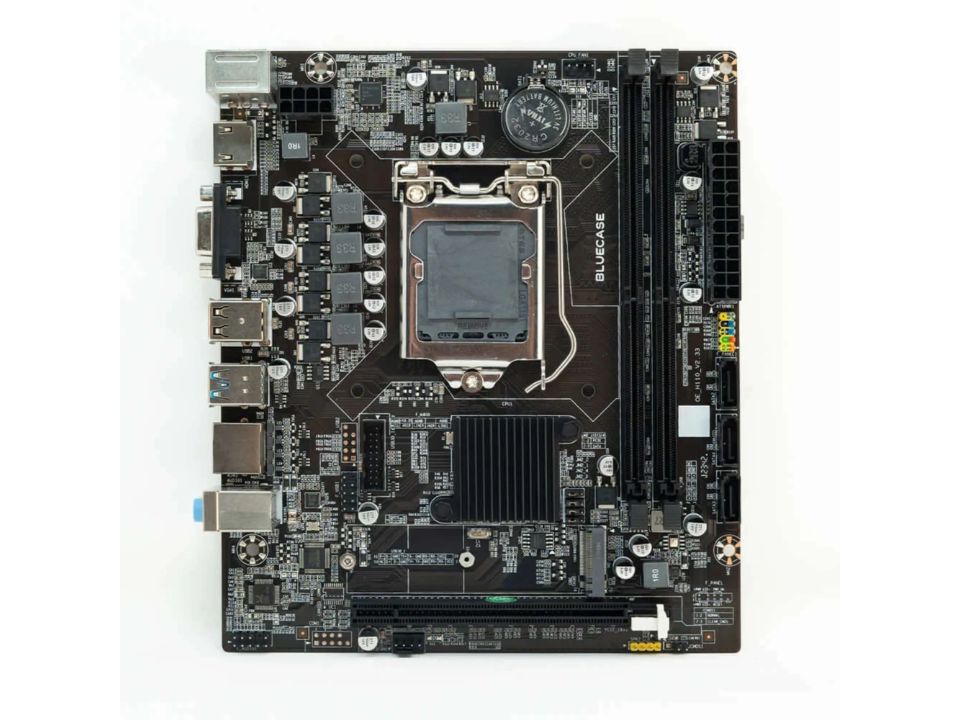 MB BLUECASE BMBH110-D3HGU-ITXBLK p/ Intel 6ª/7ª/8ª/9ª Geração (LGA1151) 2xDDR4/1xPCI-e/4xSATA/1xM.2